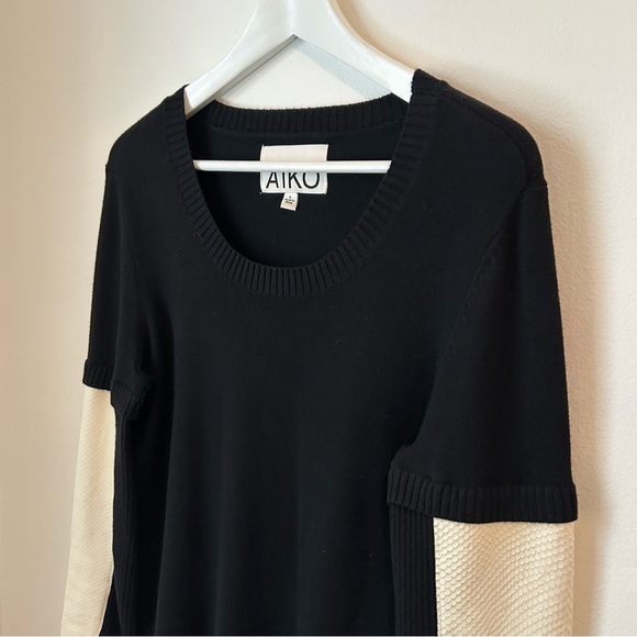 AIKO Black Crewneck Sweater w/ White Leather Sleeve Detail Soft -size L - Picture 4 of 8
